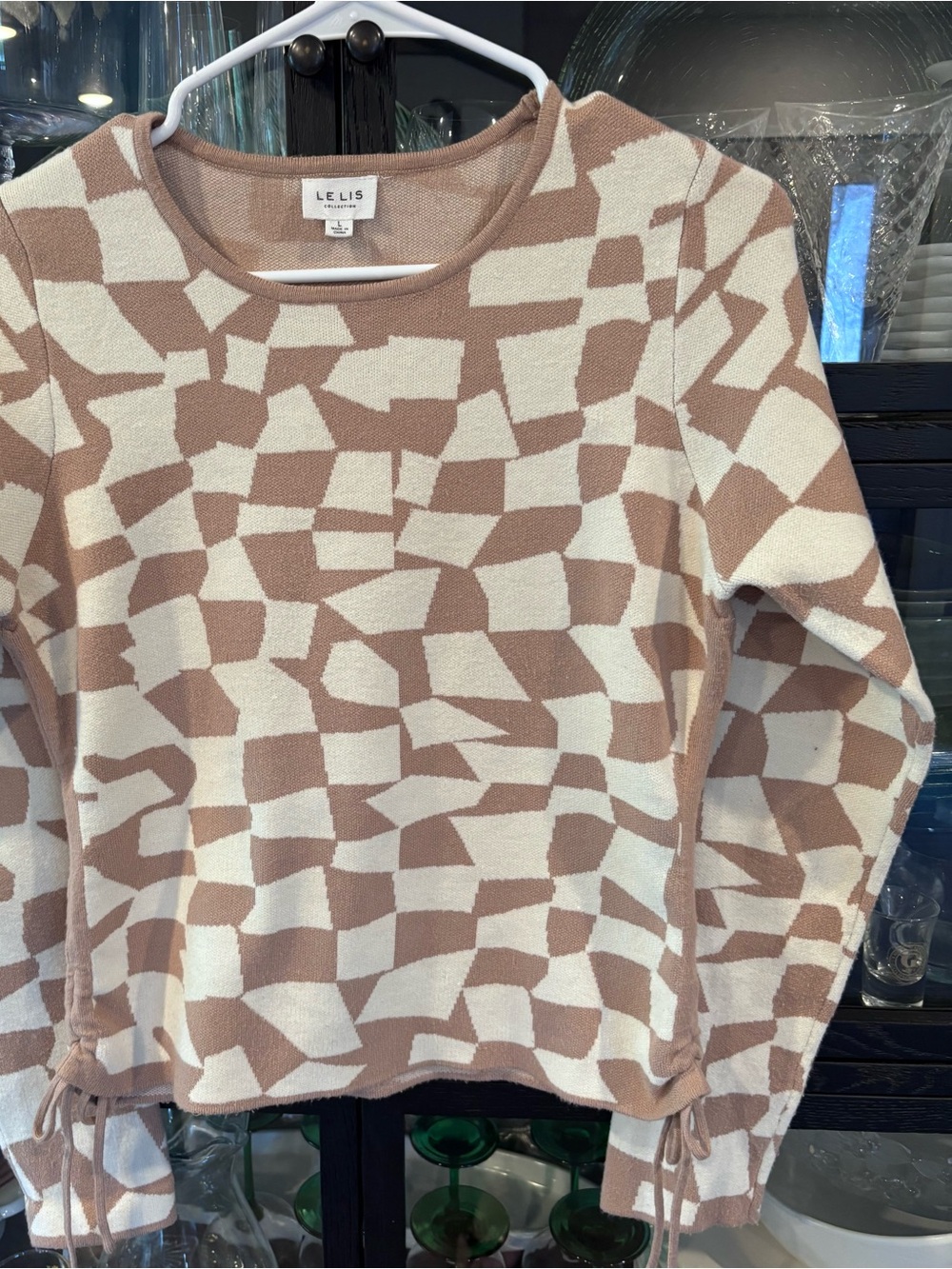 Le Lis Geometric Sweater in Cream & Tan